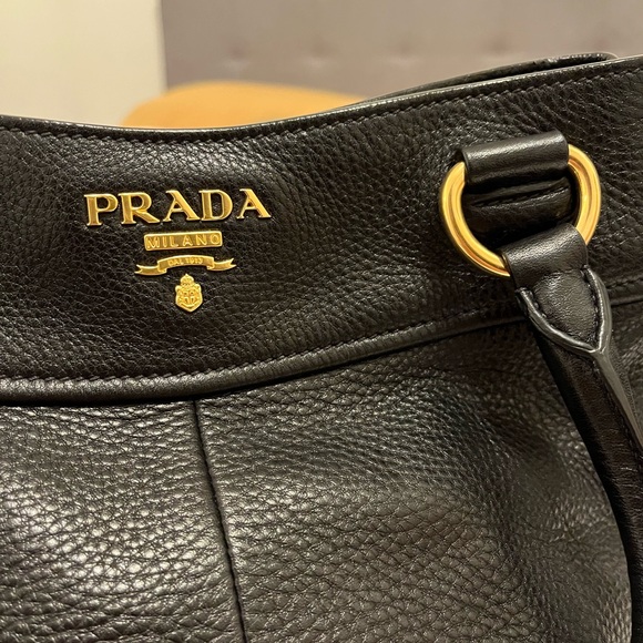 PRADA handbag - Picture 3 of 7